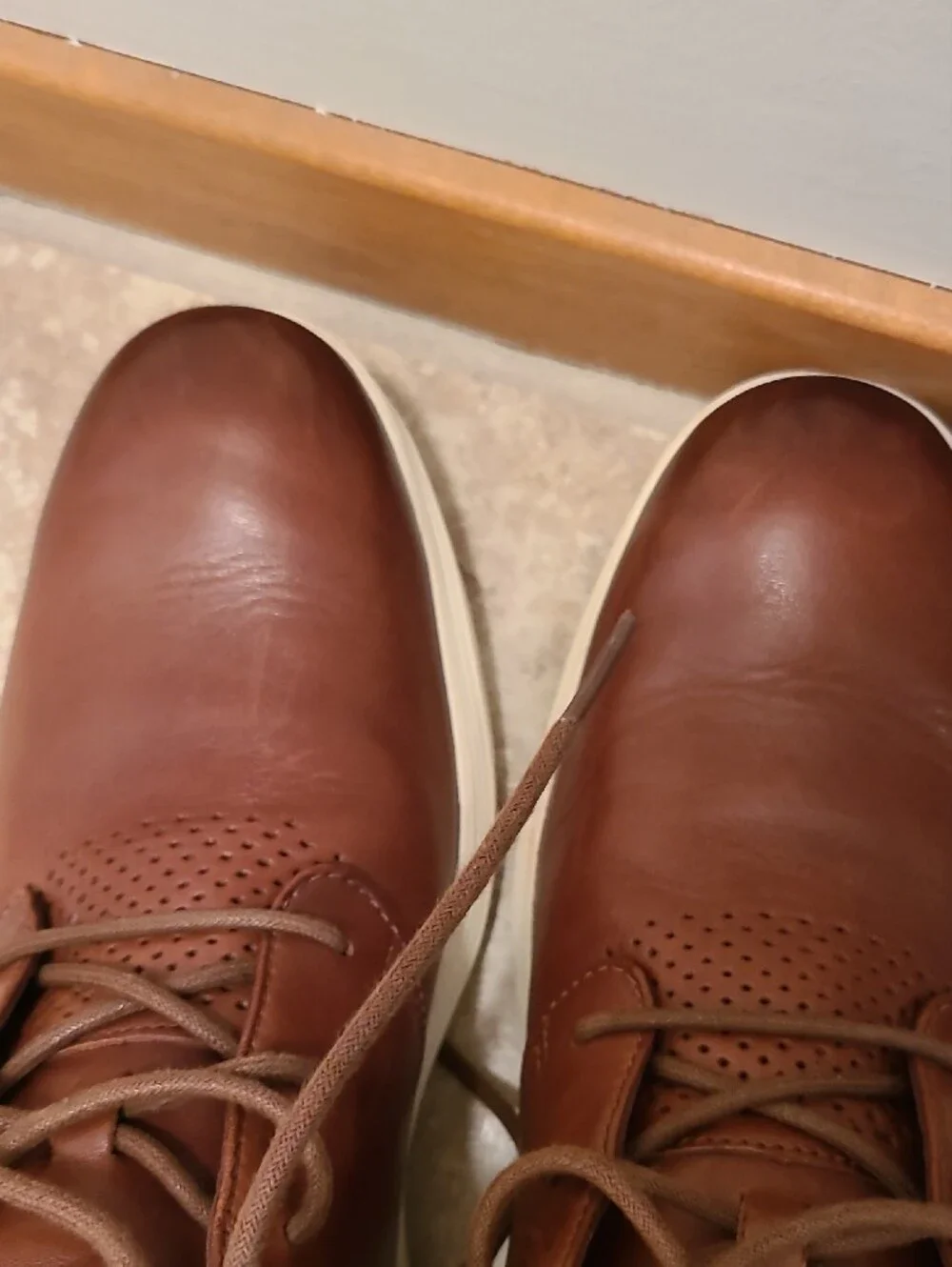 Cole Haan Men's Tan Brown Leather Chukka Boots